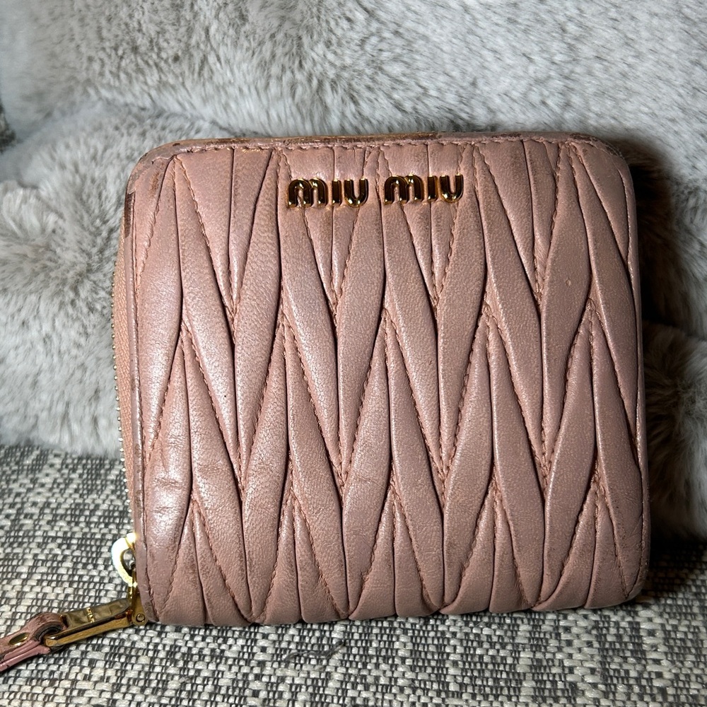 177. Miu Miu Small Matelassé Nappa Leather Wallet in Pink-COA
